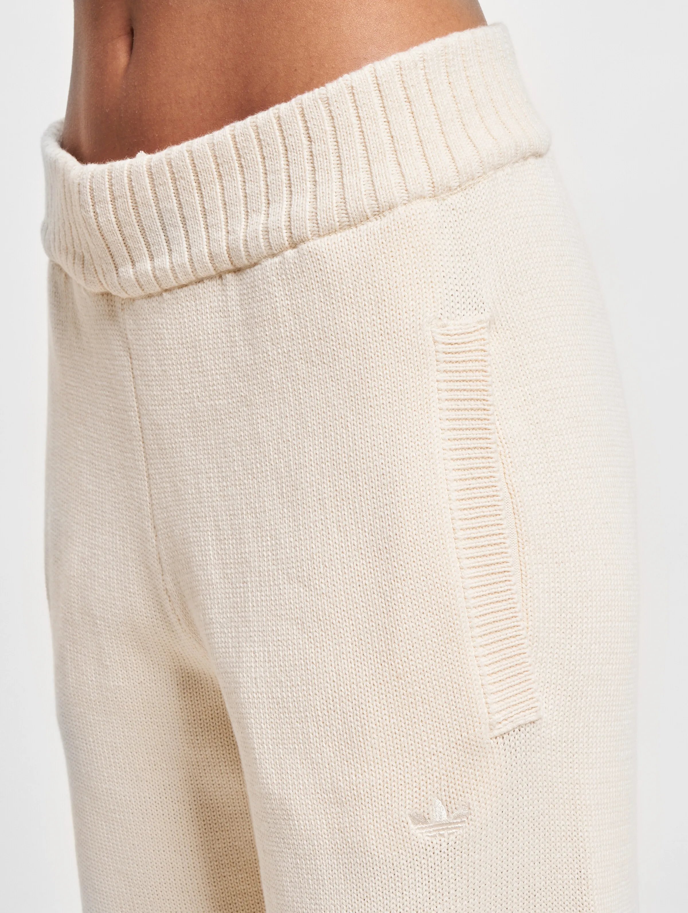 adidas Originals Premium Essentials Knit
