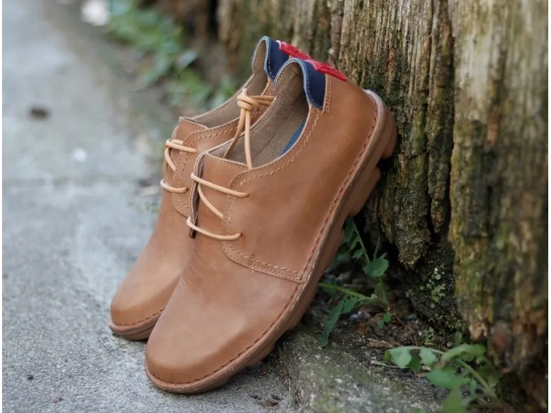 BLUCHER DE PIEL 7000 ON FOOT EN COLOR MARINO O CUERO