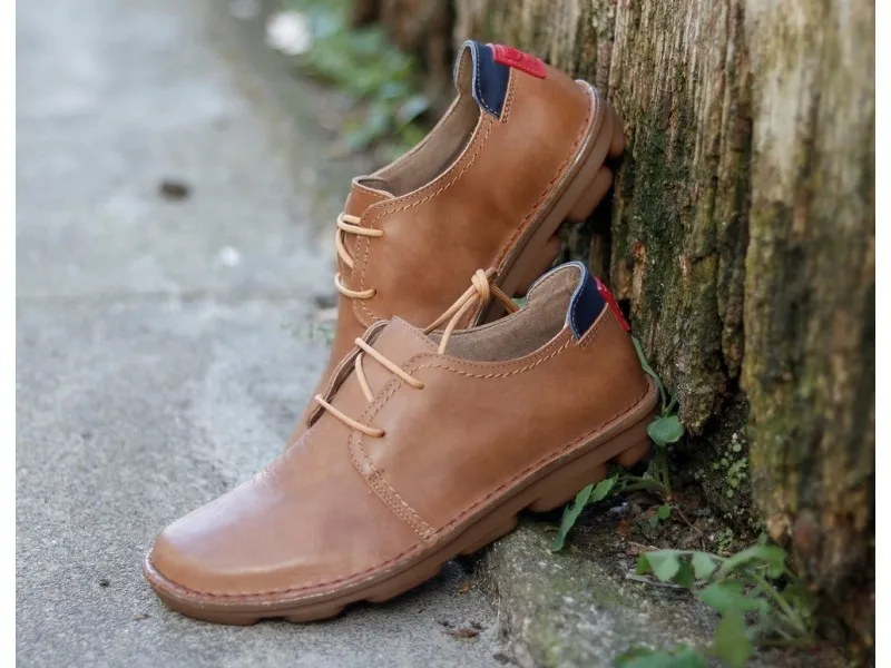 BLUCHER DE PIEL 7000 ON FOOT EN COLOR MARINO O CUERO