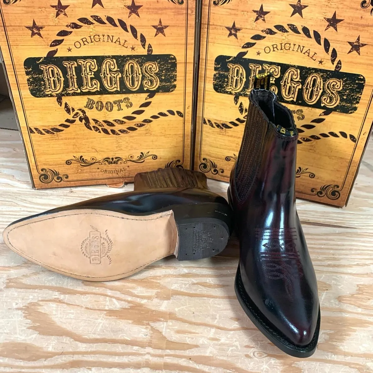 BOTINES CHARROS DE CUERO ACABADO CAMALEON MODELO: DIE63VC06