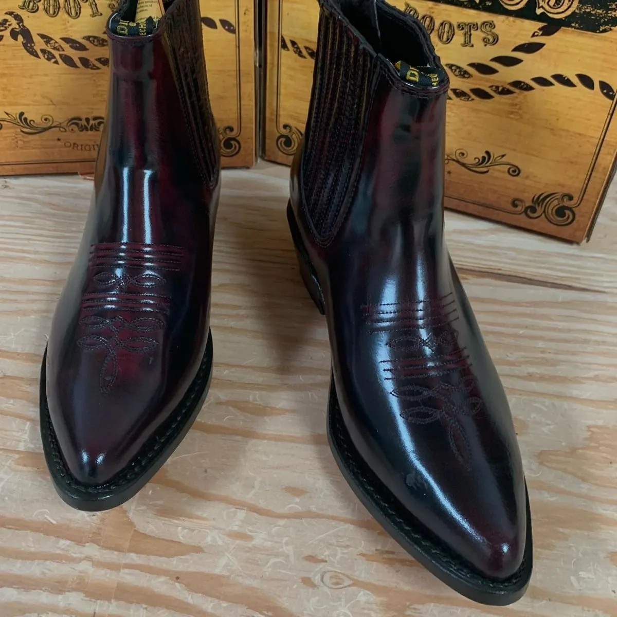 BOTINES CHARROS DE CUERO ACABADO CAMALEON MODELO: DIE63VC06