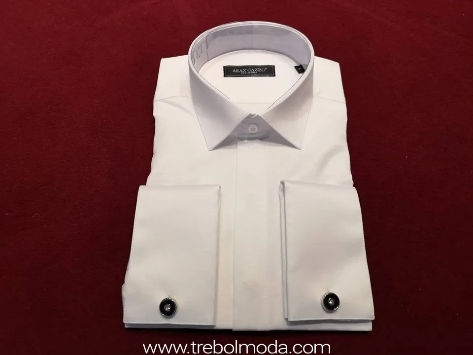 Camisa blanca hombre