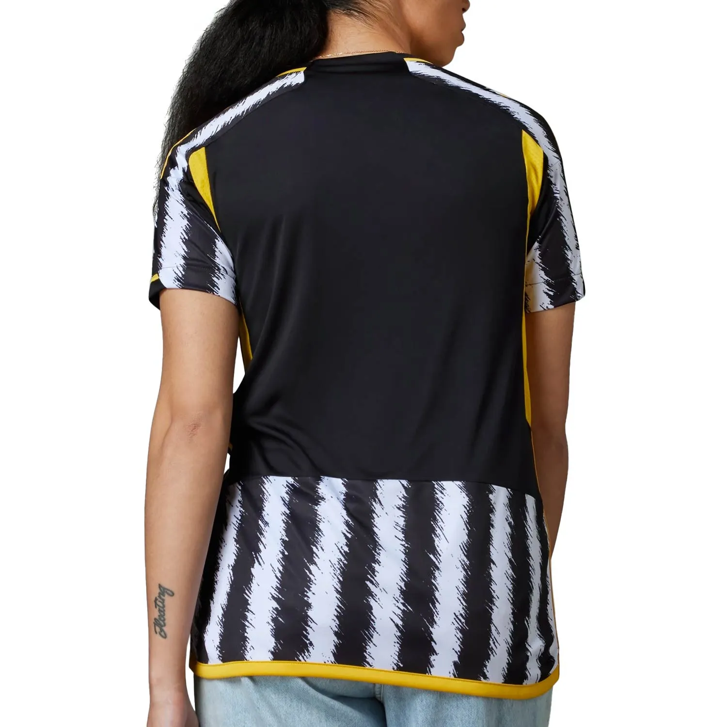 Camiseta adidas Juventus mujer 2023 2024