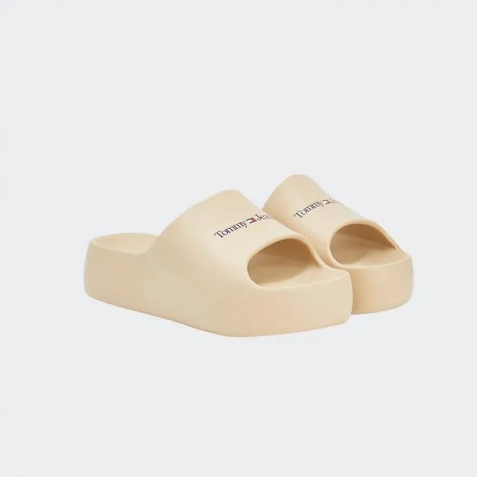  Chanclas en beige de Tommy Jeans