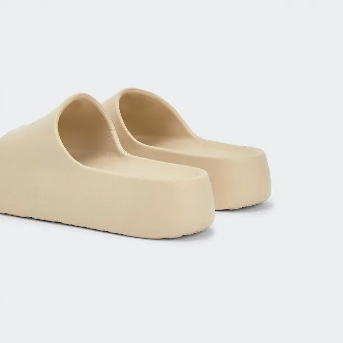 Chanclas en beige de Tommy Jeans