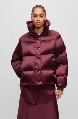 Chaqueta acolchada regular fit con cuello alto