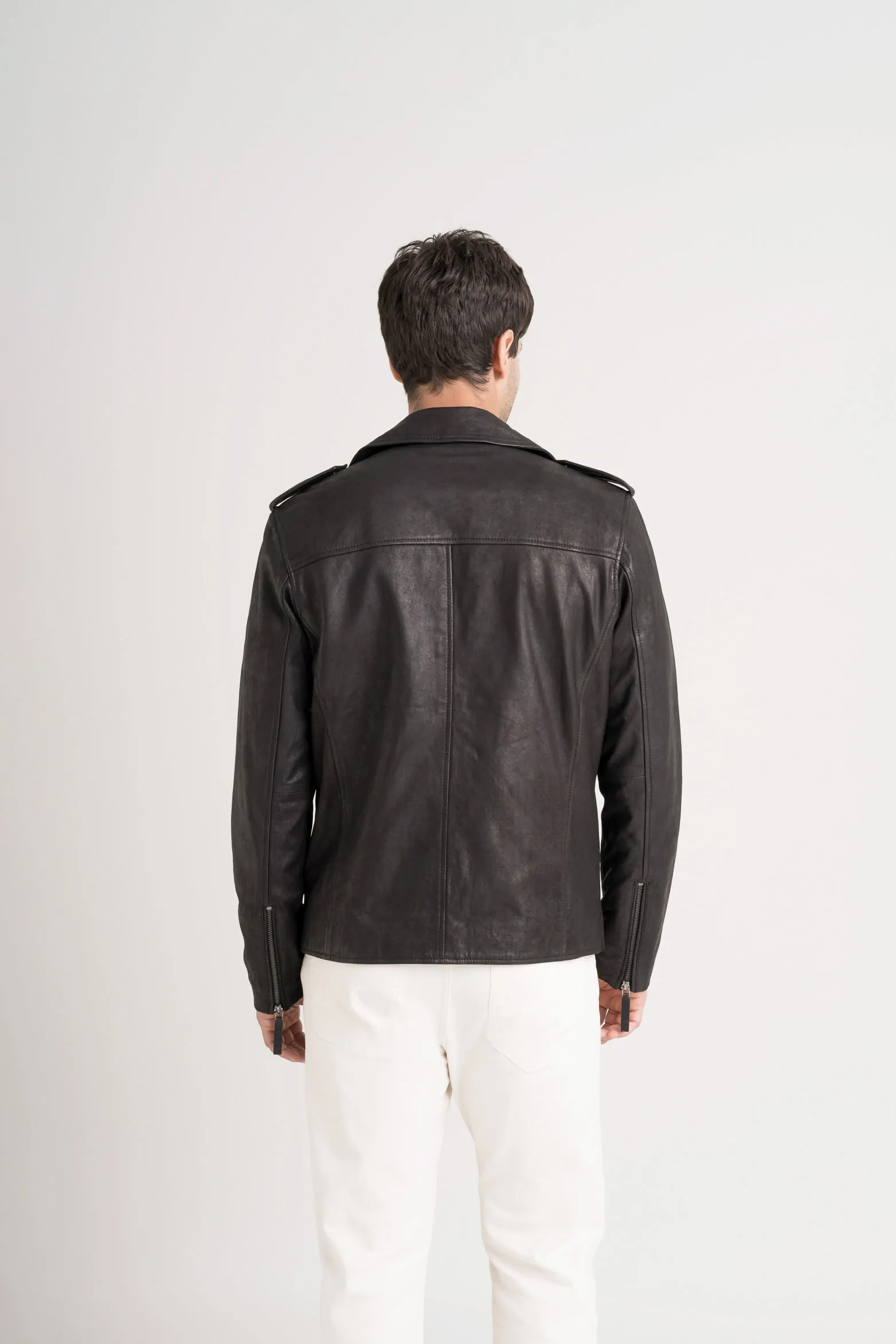 Chaqueta biker Capri de cuero para hombre semi ajustada