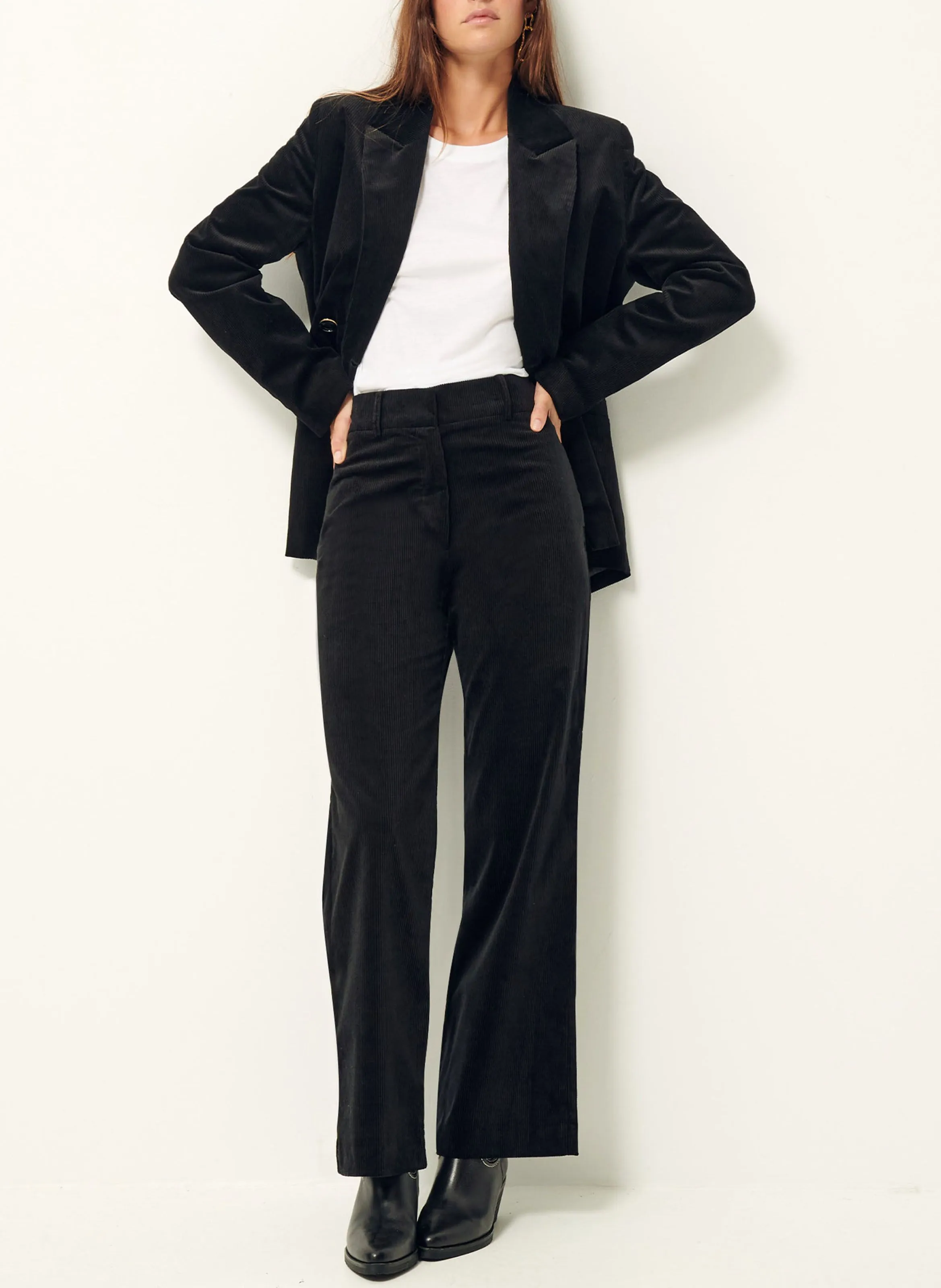 CHARLIE  PANTALóN BOOTCUT DE TERCIOPELO EN NEGRO