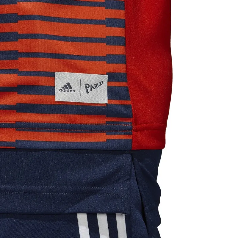 El Bayern de Múnich jersey antes de la carrera de rojo 2017/18 Adidas