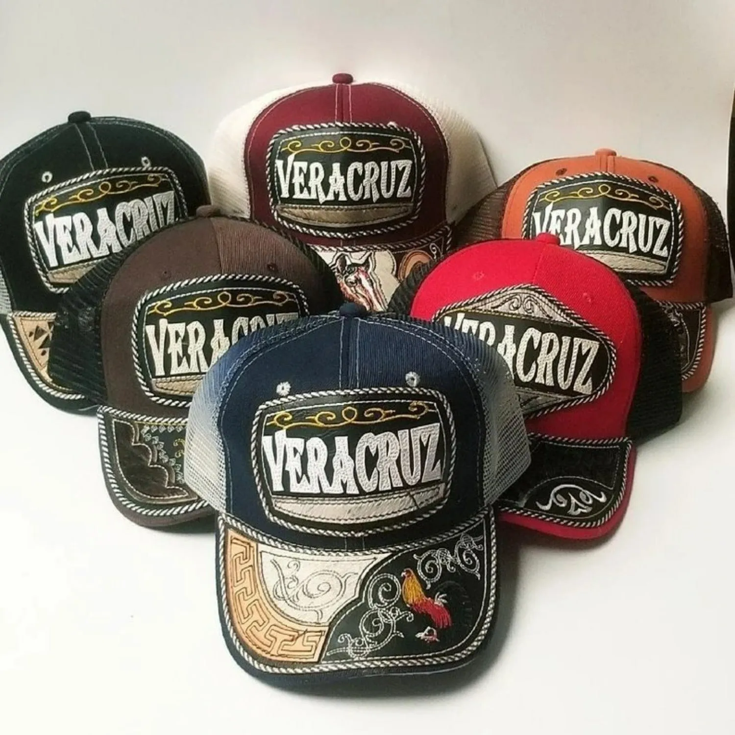 GORRA ARTESANAL CON BORDADO DEL ESTADO DE VERACRUZ IMP71338
