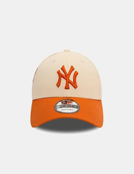 GORRA NEW ERA 940 PATCH NEW YORK YANKEES  LIGHT CREAM