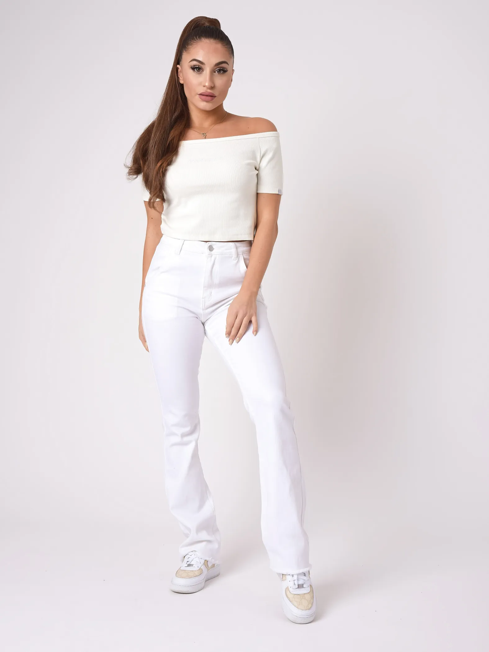 Jeans elásticos acampanados