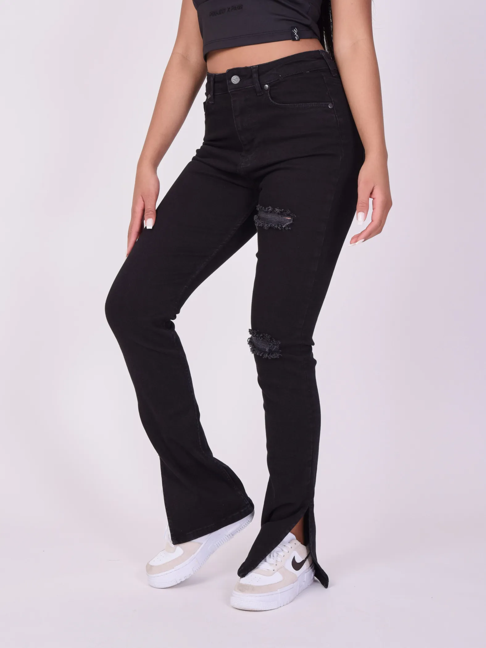 Jeans pitillo acampanados