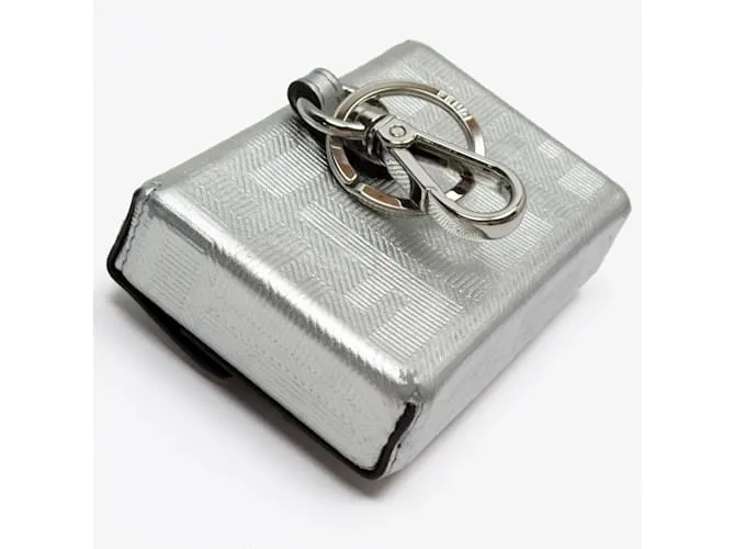 Llavero de cuero Zucca Fendi Charm Pouch Plata 