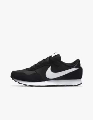 Nike MD Valiant