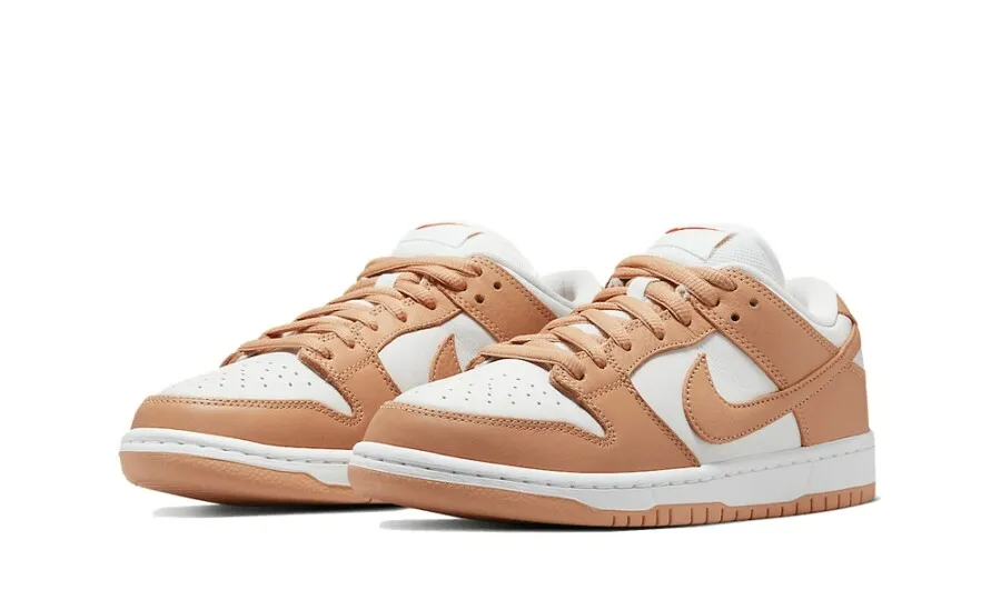 Nike SB Dunk Low Light Cognac