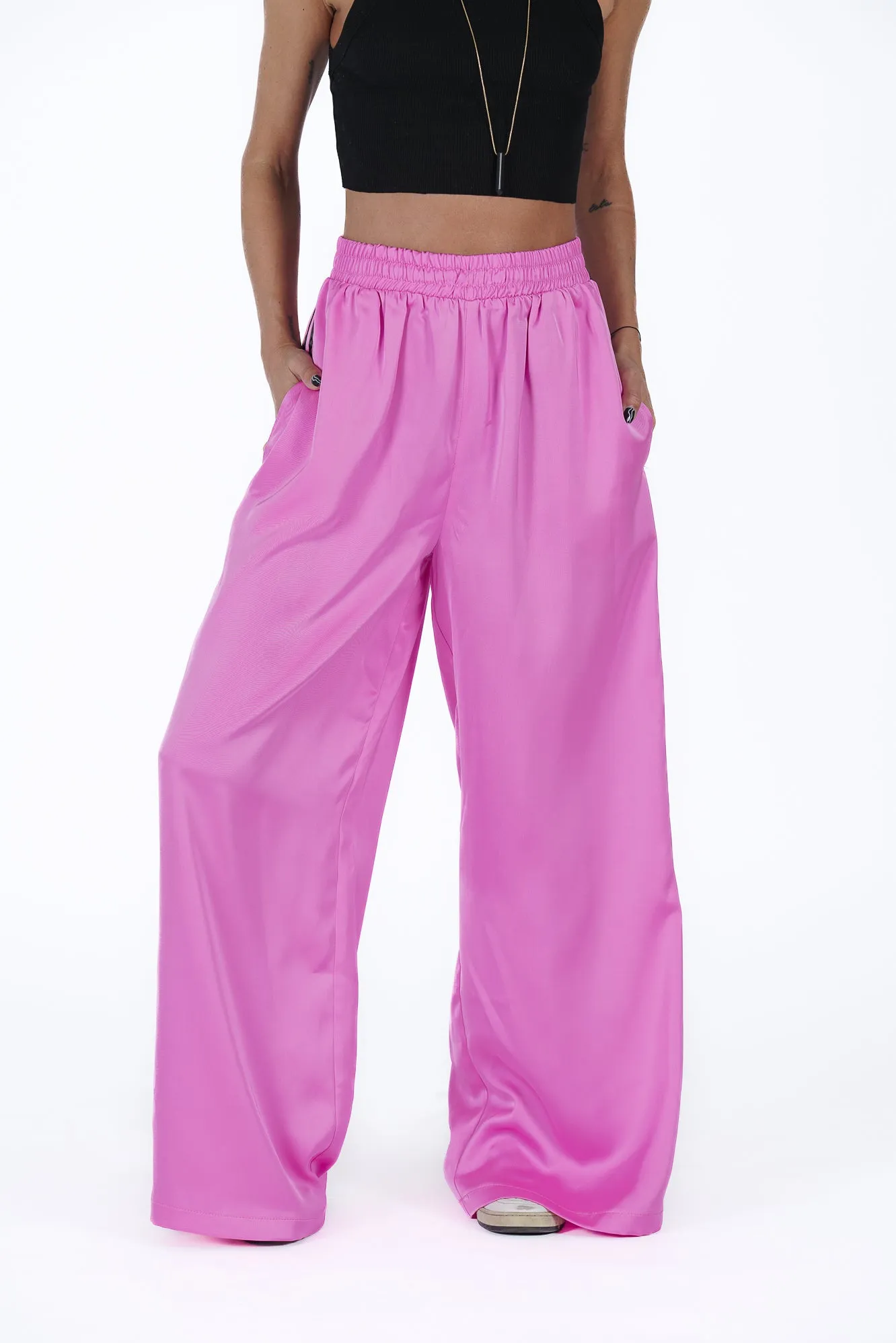 Pantalón ancho satén rayas laterales rosa