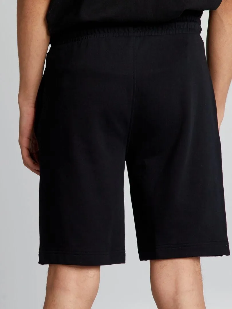 PANTALóN CORTO DE DEPORTE  NEGRO