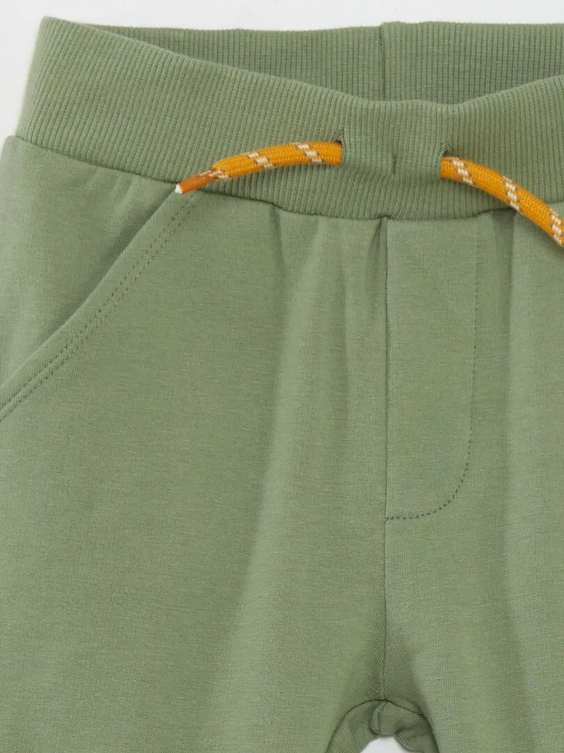 PANTALóN DE CHáNDAL CON EFECTO TEXTURIZADO  VERDE