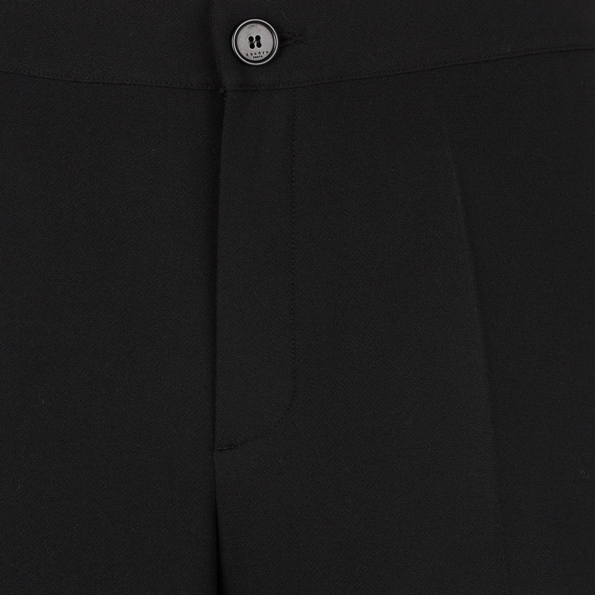 Pantalón recto en negro