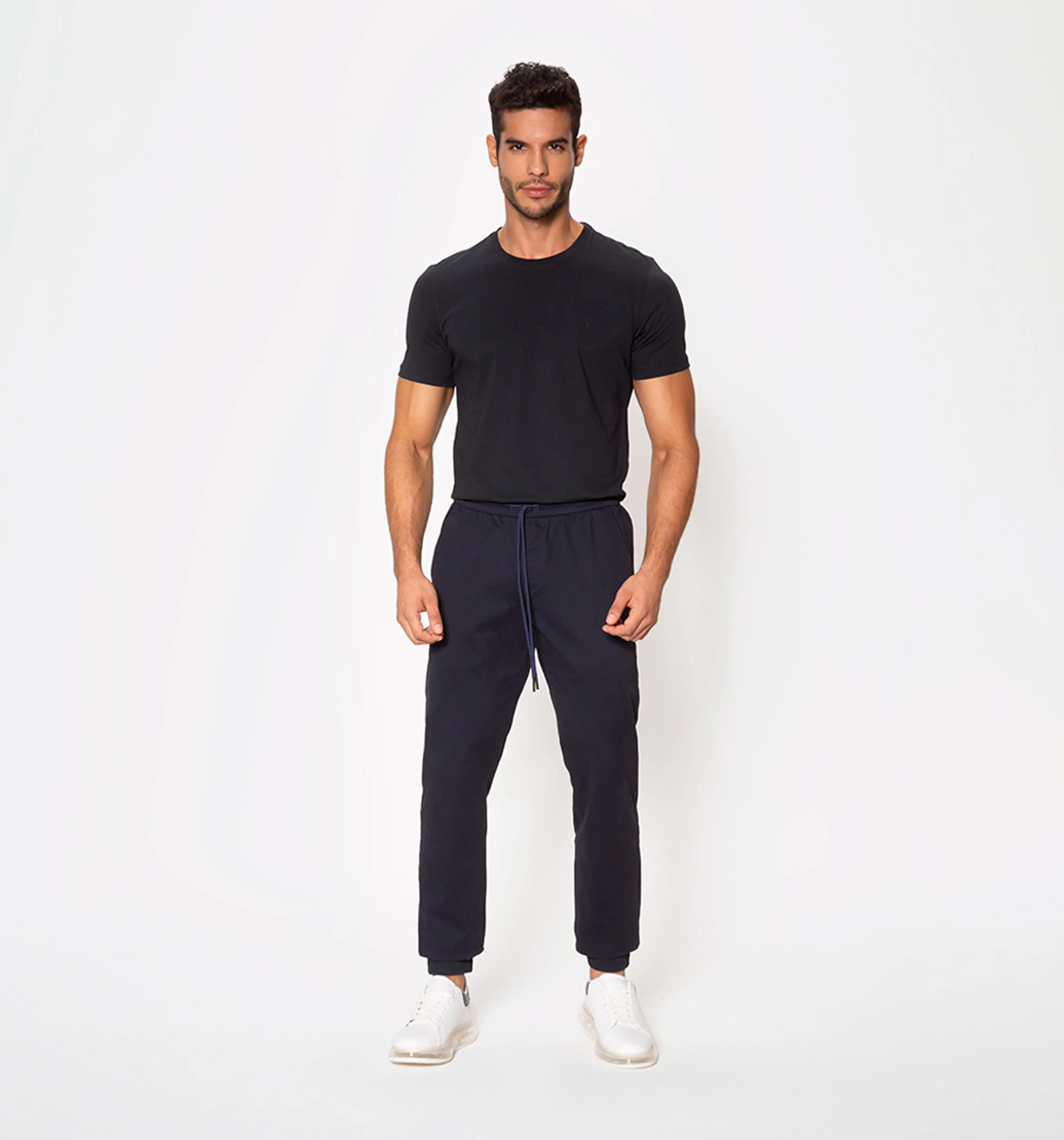 Pantalón tipo jogger