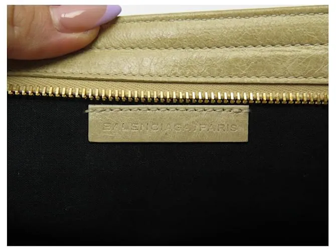 POCHETTE BALENCIAGA GIANT 21 177410 EN CUERO BEIGE 