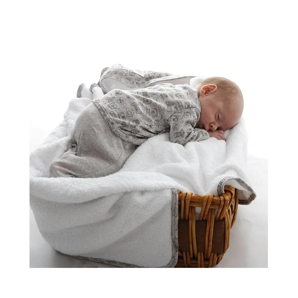 Primera Puesta Beltin Newborn Flash