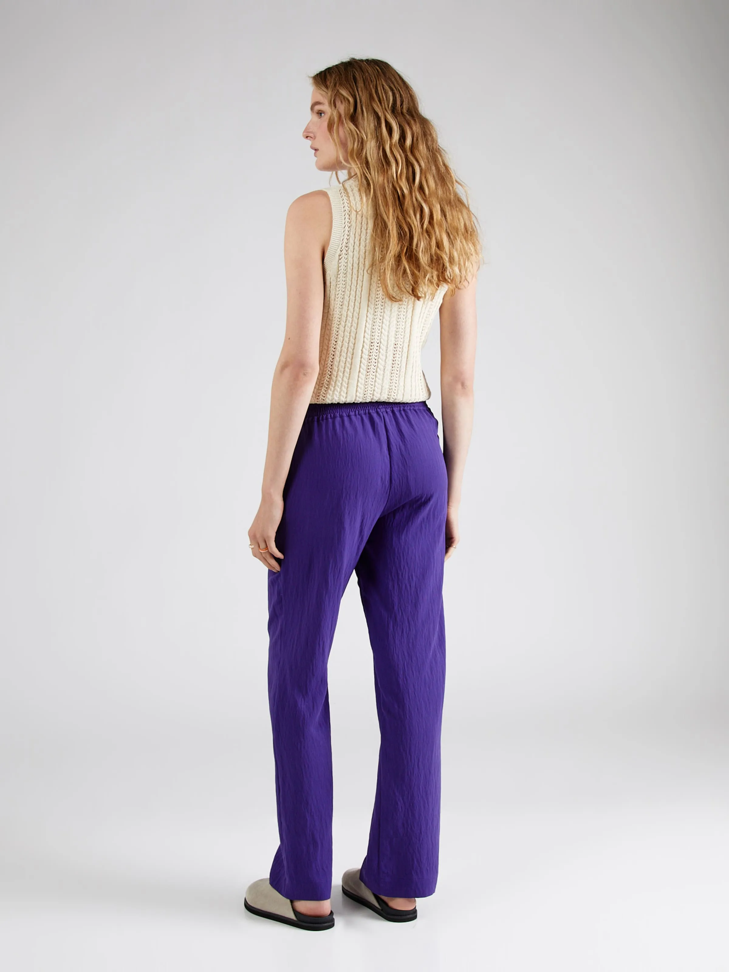 regular Pantalón 'LEANA' Maison 123 en Lila, Azul Violaceo