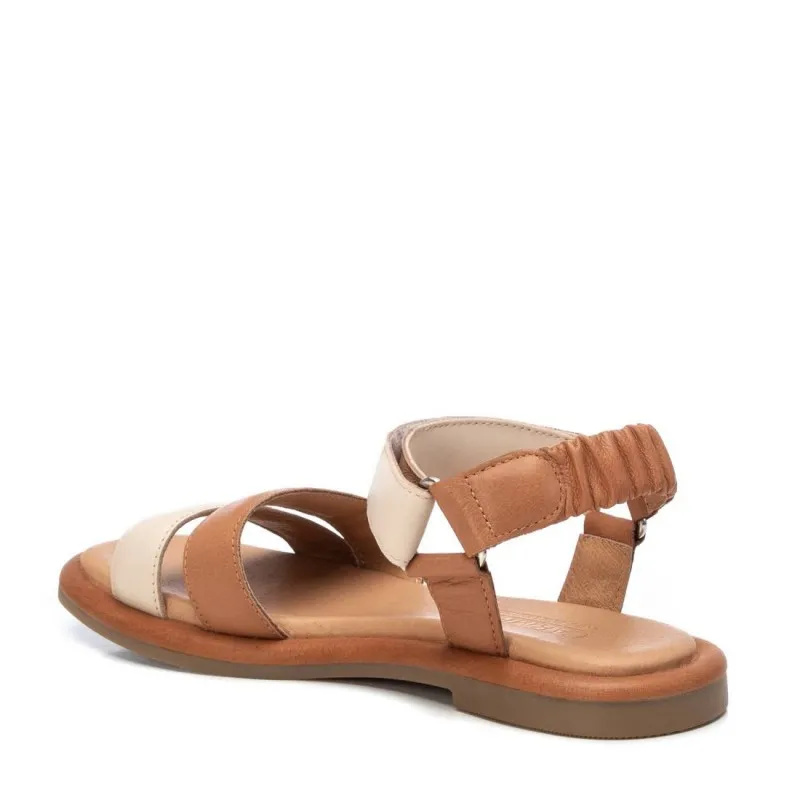 Sandalia de mujer CARMELA 068582 Camel
