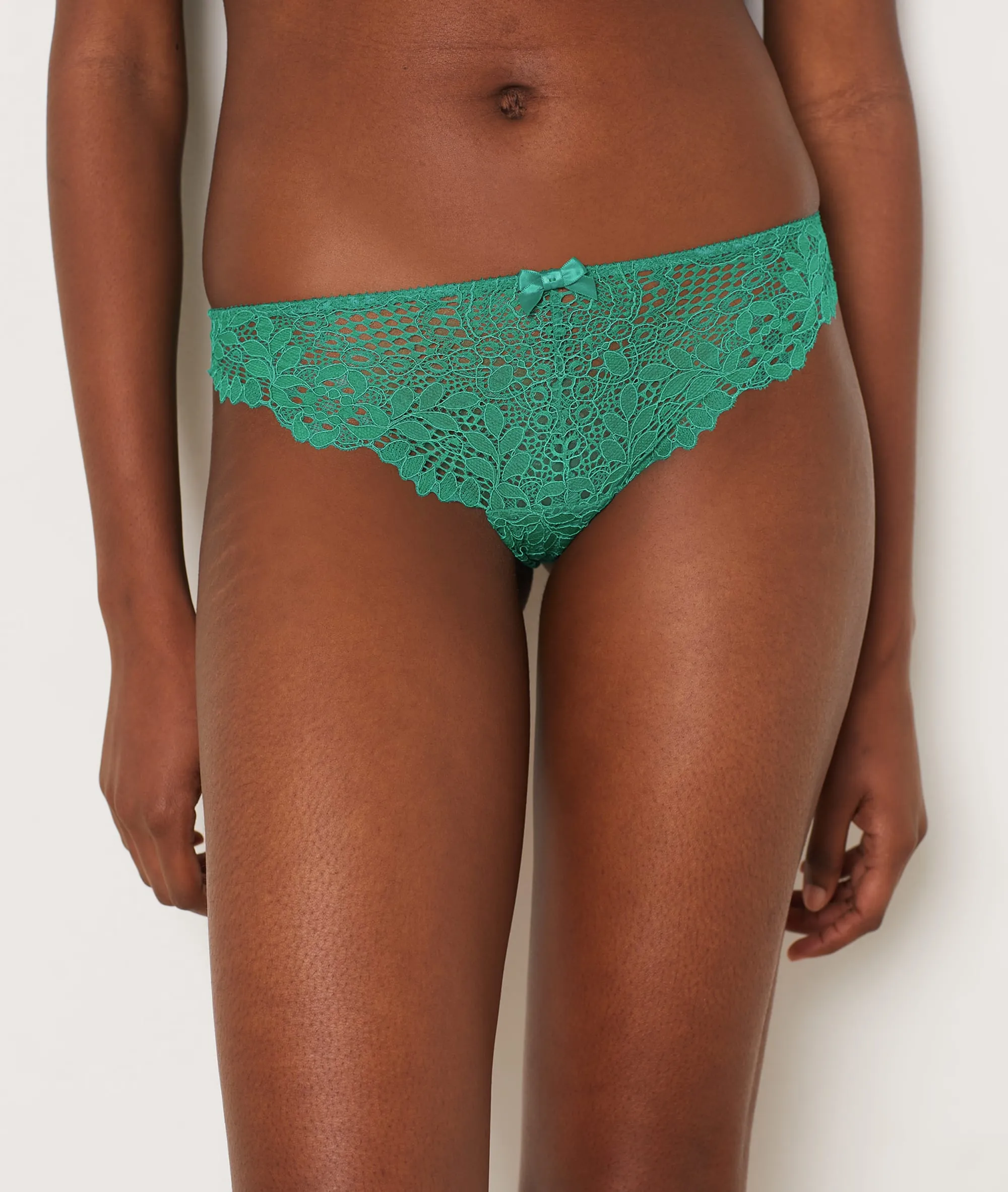 TANGA DE ENCAJE FLORAL SUCCESS VERT  ETAM