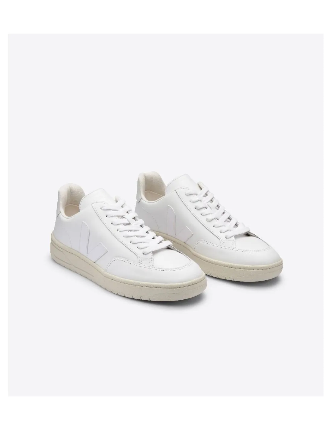 V12 LEATHER WHITE