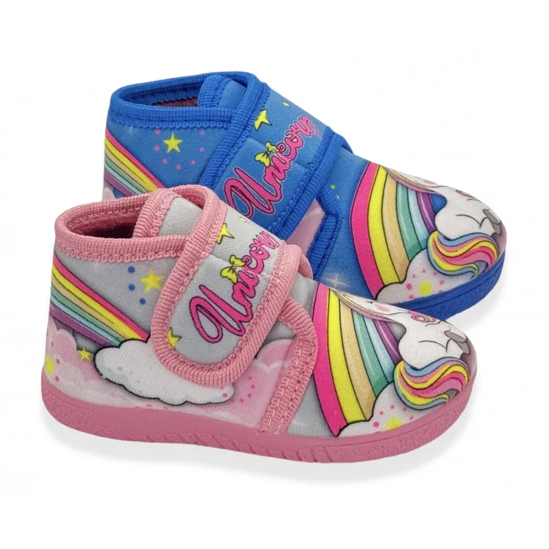 Zapatillas casa para niña con cinta de cierre