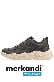 ZAPATILLAS DE HOMBRE GUESS  VENTA AL POR MAYOR 50,33 € Y VENTA AL POR MENOR 130 €  TALLAS 40 A 44
