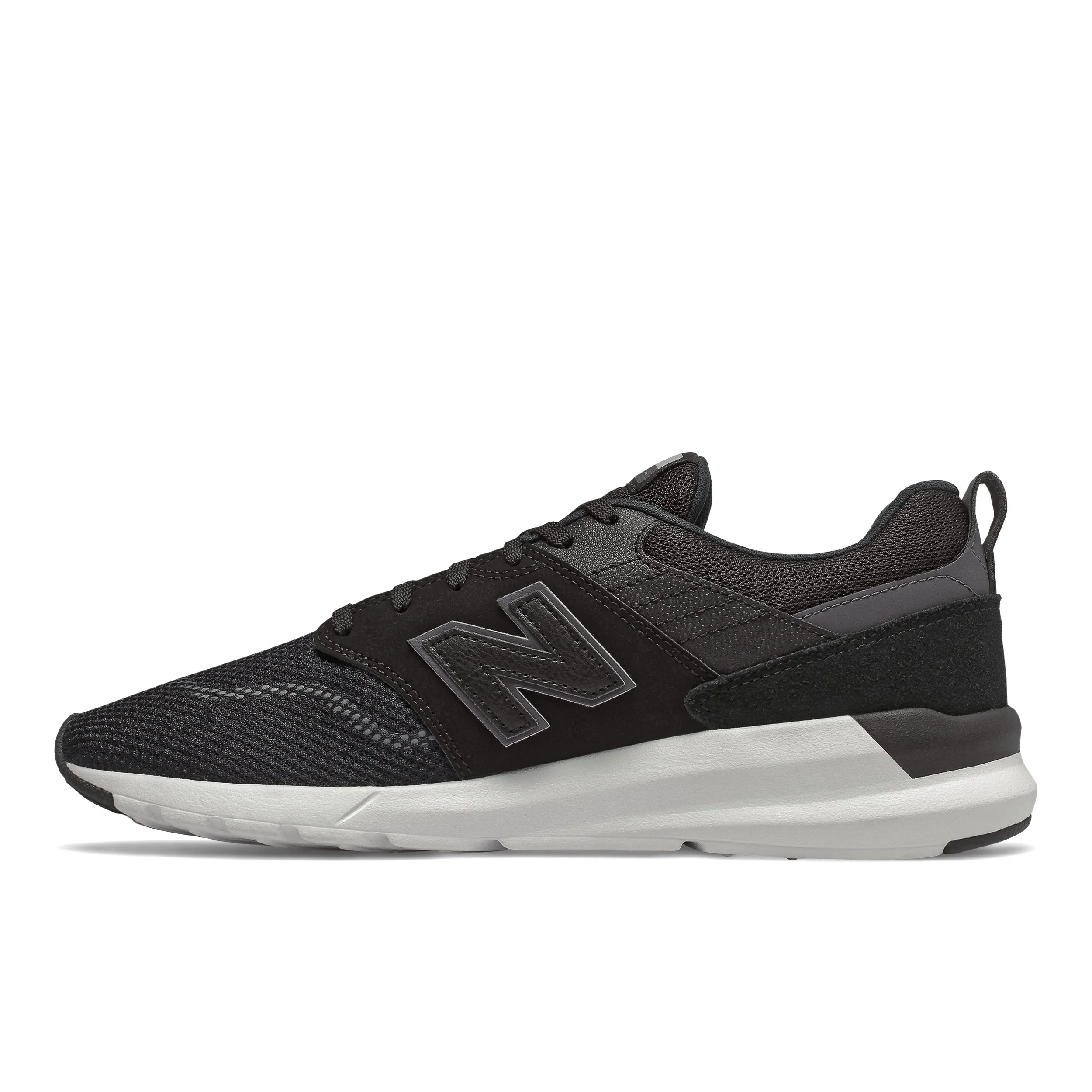 Zapatillas Urbanas Hombre New Balance 009 Negra
