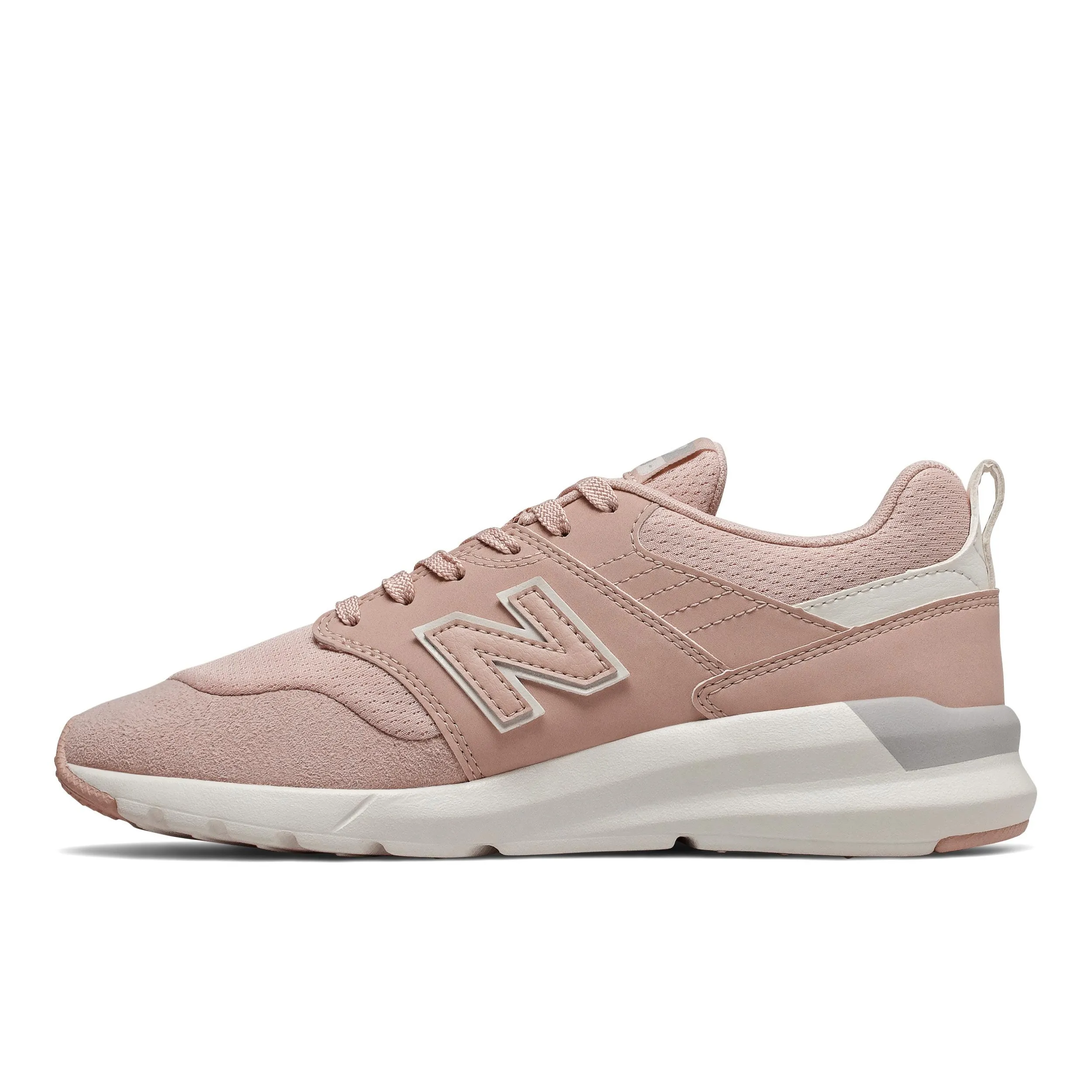 Zapatillas Urbanas Mujer New Balance 009 Rosada