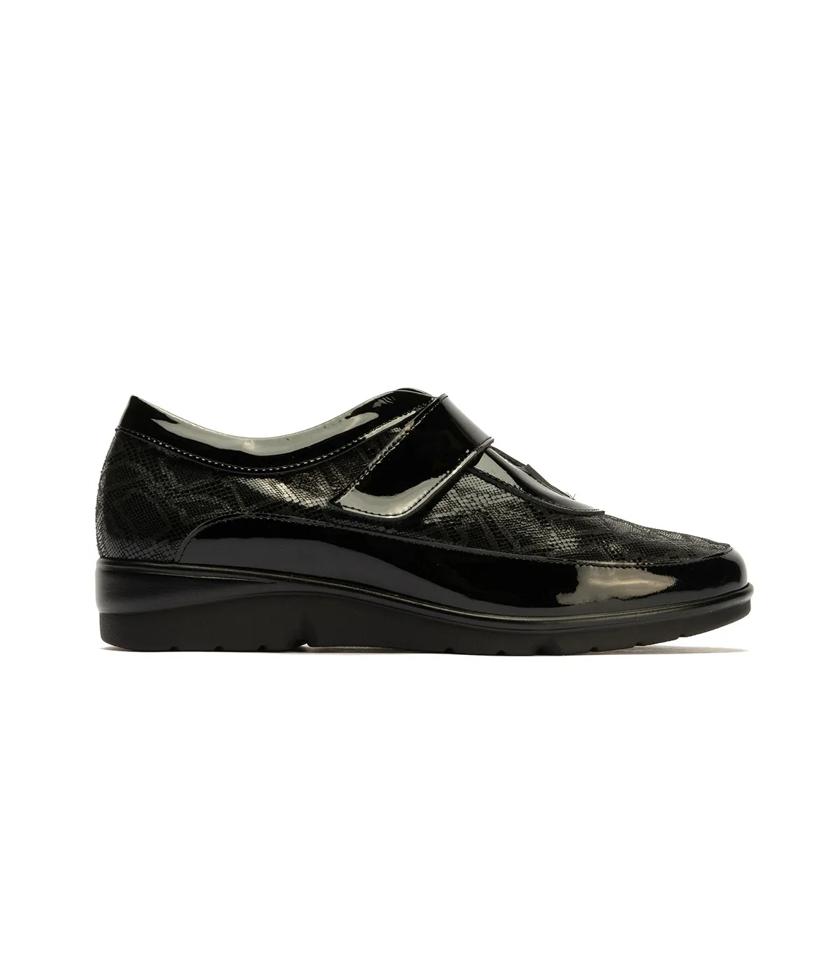 Zapato de confort con velcro en color negro