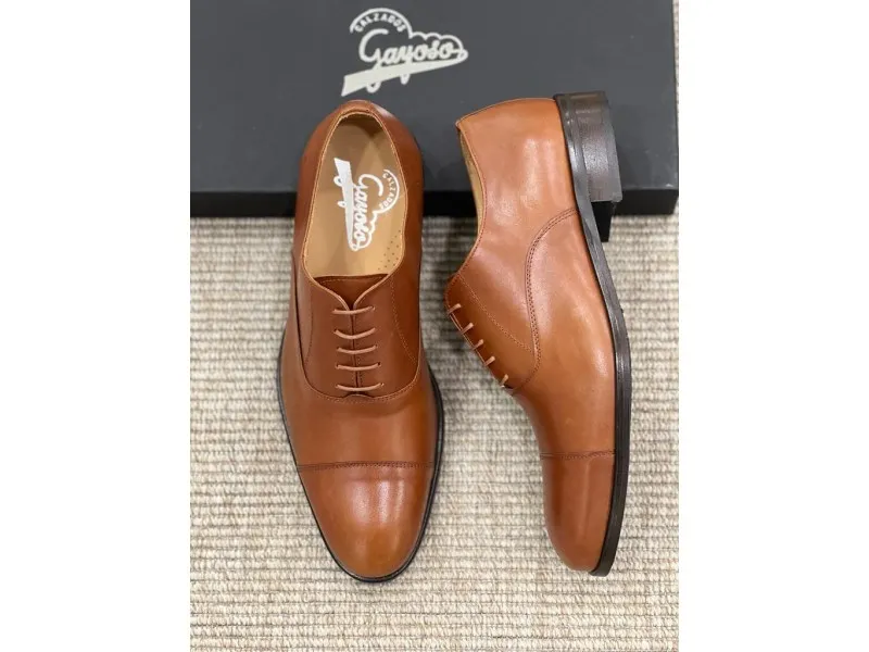 ZAPATO DE PIEL PARA VESTIR 9800 CALZADOS GAYOSO EN COLOR NEGRO O CUERO